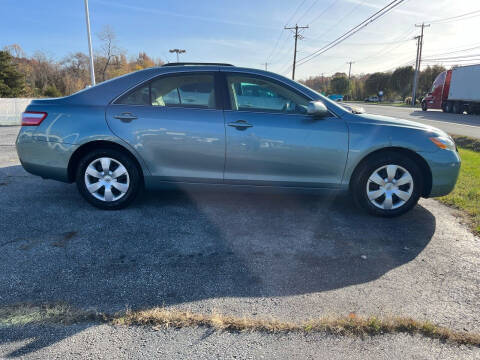 2009 Toyota Camry for sale at Burkholder Motors in Middletown DE