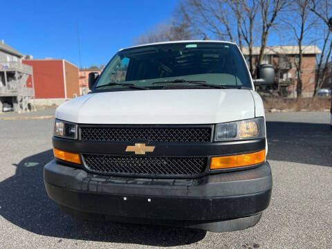 2020 Chevrolet Express 2500