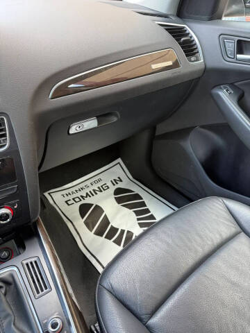 2014 Audi Q5 2.0T quattro Premium Plus