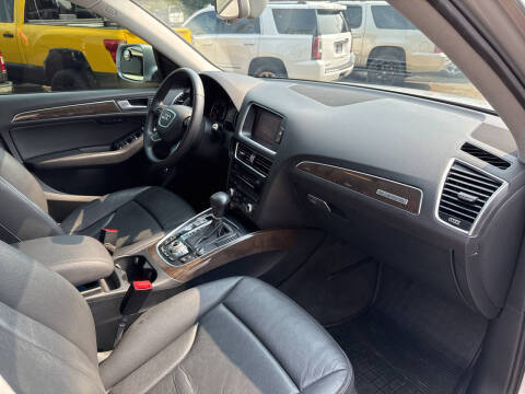 2014 Audi Q5 2.0T quattro Premium Plus