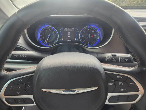 2017 Chrysler Pacifica Touring Plus