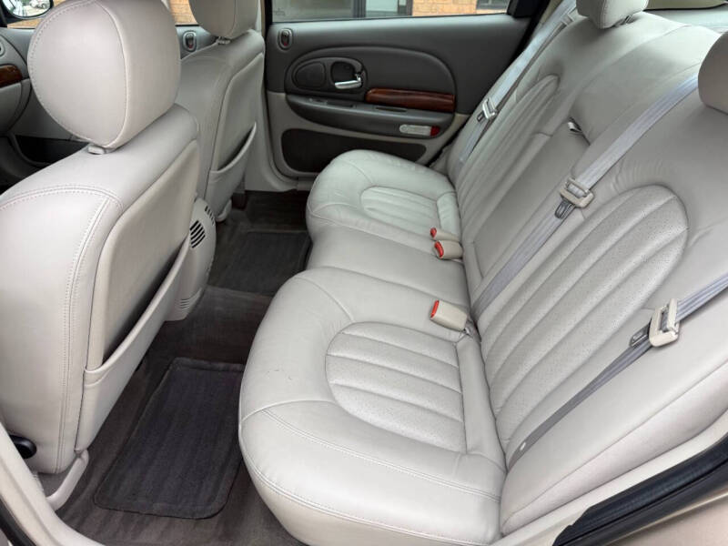 2001 Chrysler 300M