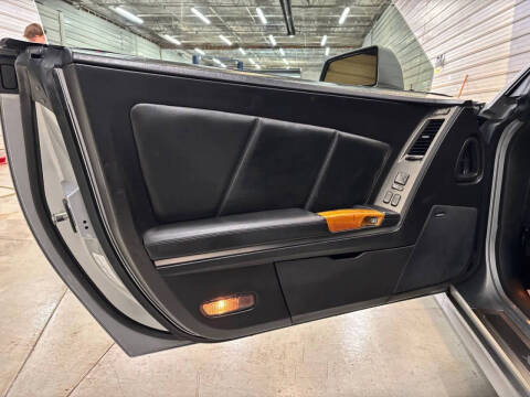 2005 Cadillac XLR