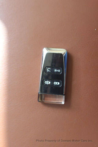 2011 Aston Martin V12 Vantage