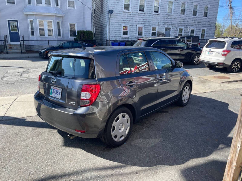 2012 Scion xD