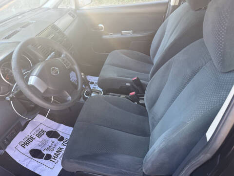 2011 Nissan Versa 1.8 S