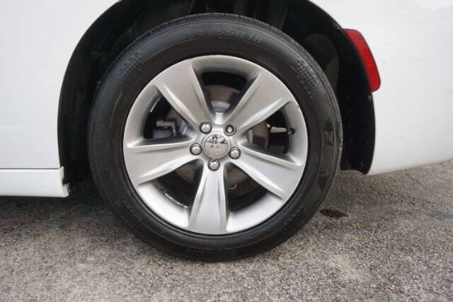 2016 Dodge Charger SXT