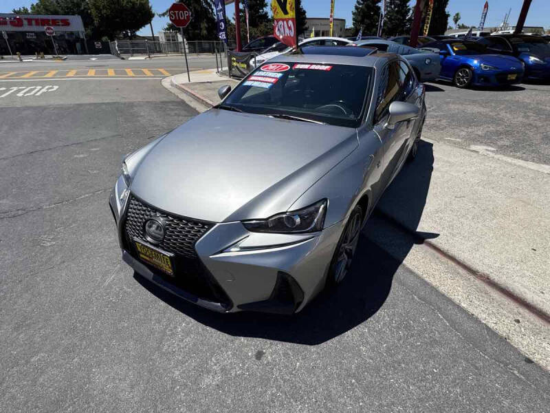 2017 Lexus IS 200t