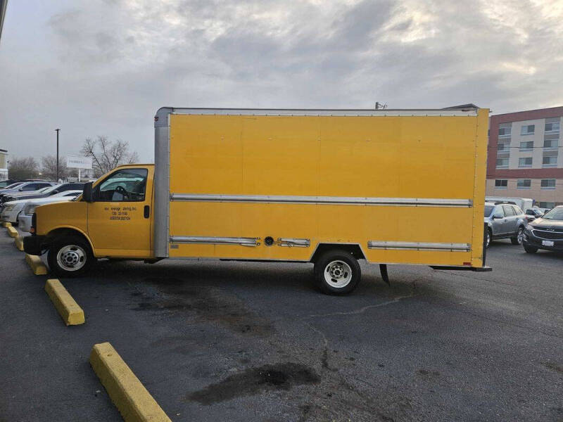 2011 GMC Savana 3500