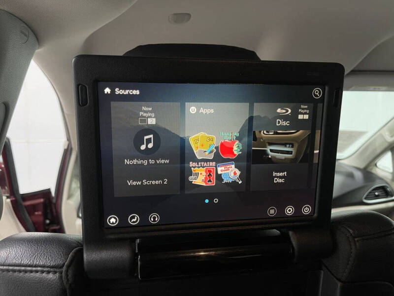 2017 Chrysler Pacifica Touring-L Plus