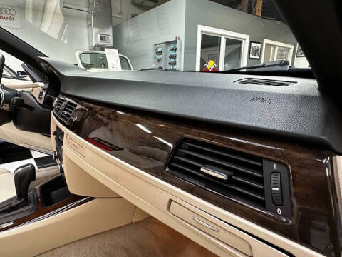 2010 BMW 3 Series 328i