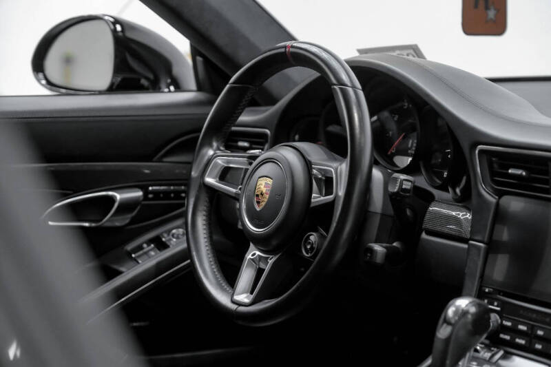 2017 Porsche 911 Carrera S