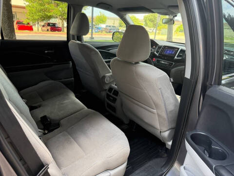 2017 Honda Pilot EX