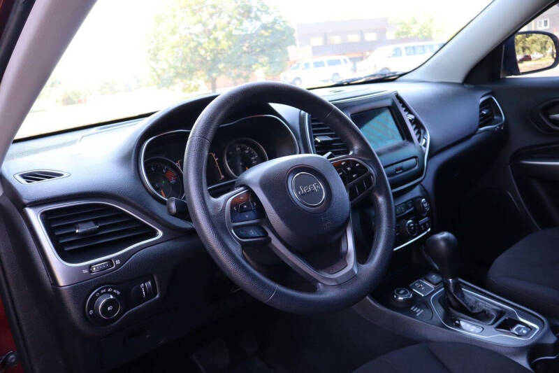 2019 Jeep Cherokee Latitude