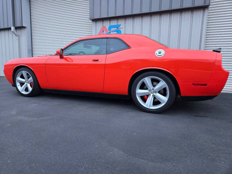 2008 Dodge Challenger SRT8