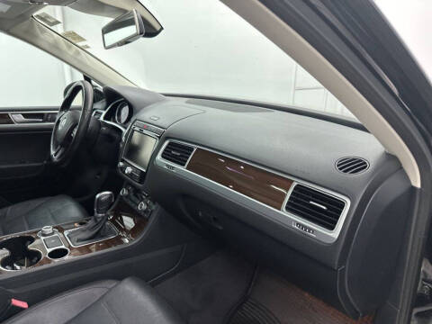 2016 Volkswagen Touareg