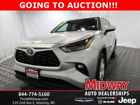 2022 Toyota Highlander for sale at MIDWAY CHRYSLER DODGE JEEP RAM in Kearney NE