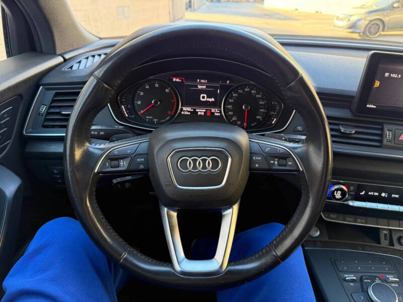 2019 Audi Q5 quattro Premium 45 TFSI
