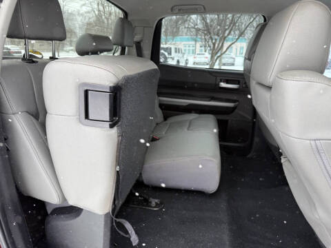 2020 Toyota Tundra SR5