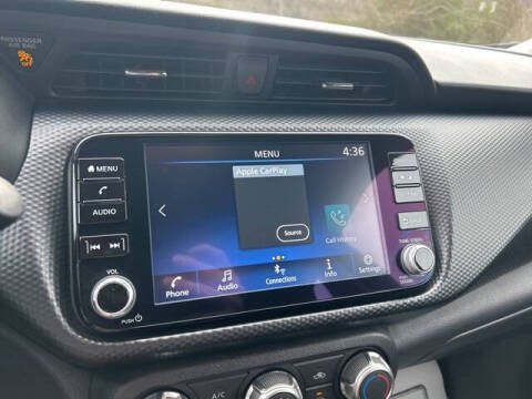 2023 Nissan Kicks SV