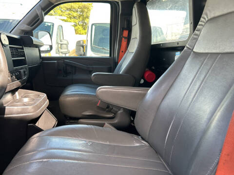 2018 Chevrolet Express 2500