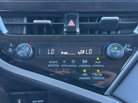 2023 Toyota Camry Hybrid XSE