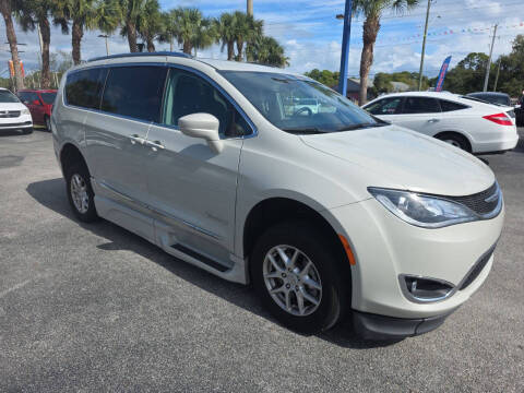 2020 Chrysler Pacifica Touring L 35th Anniversary