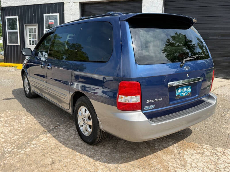 2005 Kia Sedona EX