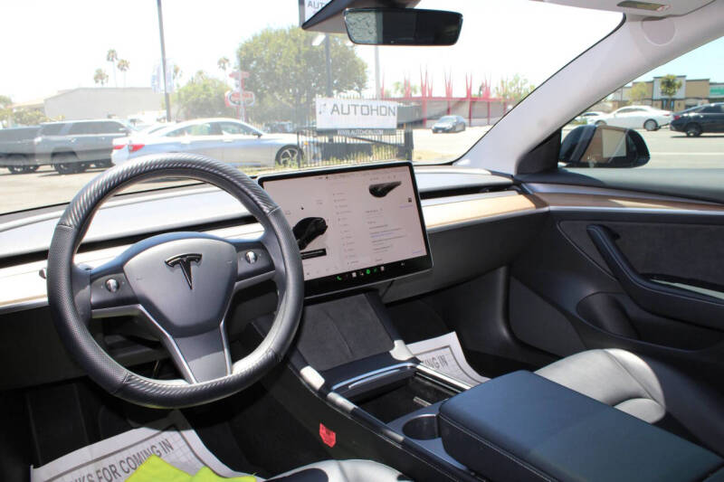 2022 Tesla Model 3 Long Range