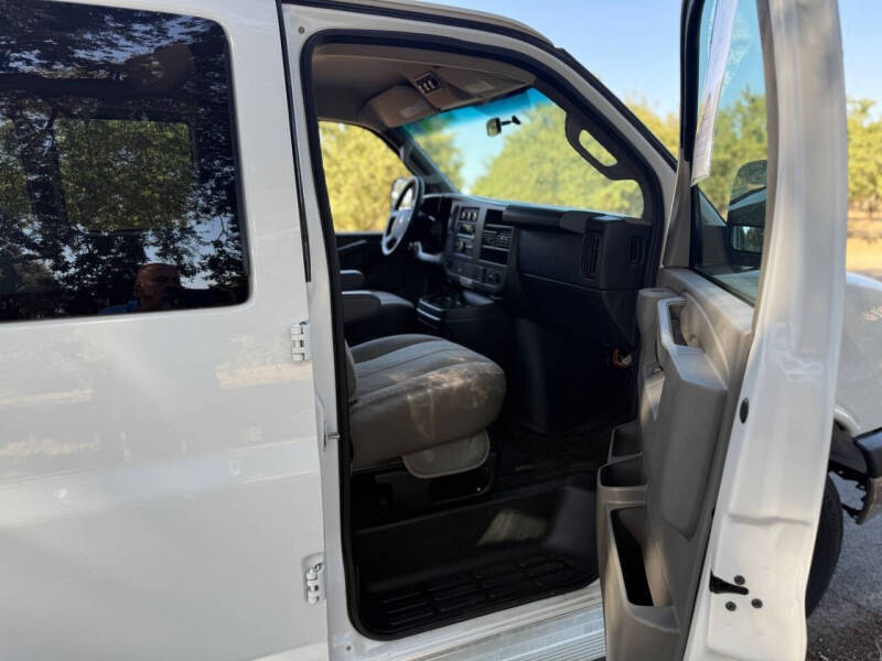 2016 Chevrolet Express LT 3500