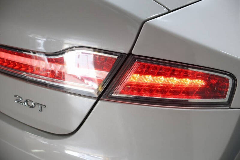 2020 Lincoln MKZ Standard