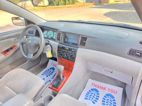 2004 Toyota Corolla CE