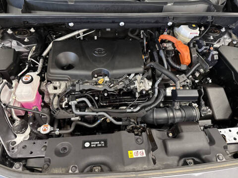 2022 Toyota RAV4 Hybrid XLE
