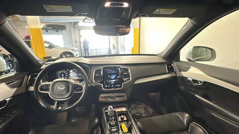 2017 Volvo XC90 T8 eAWD R-Design