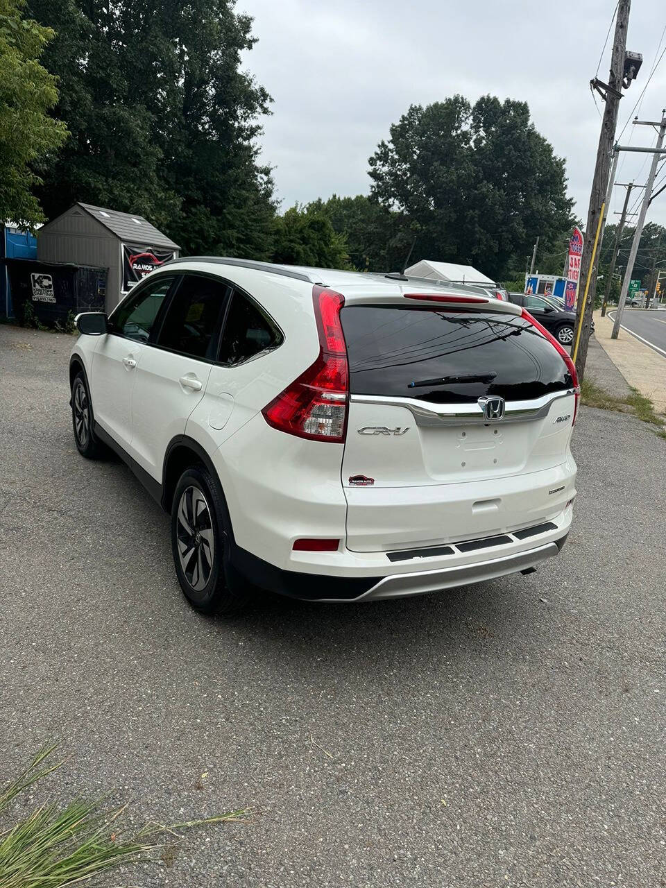 2016 Honda CR-V for sale at Ramos Auto Sales LLC in Leominster, MA