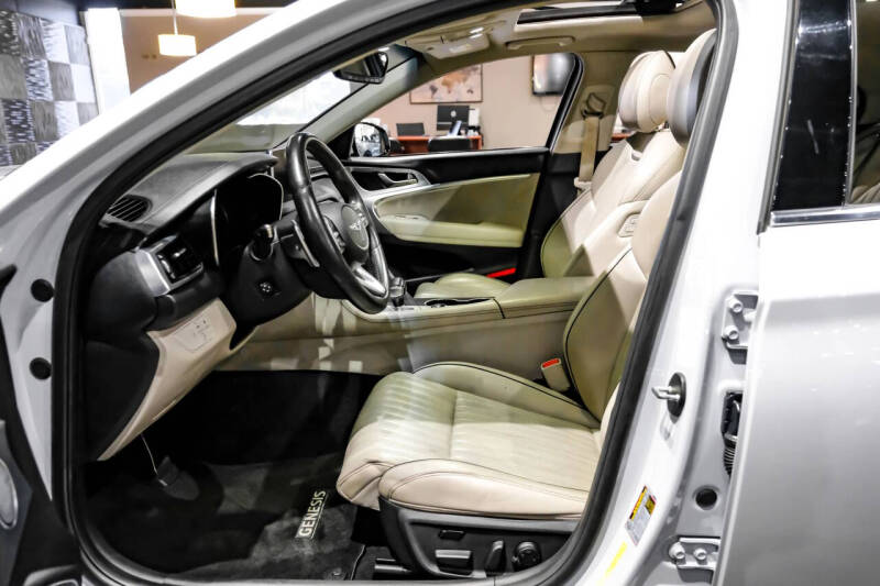 2020 Genesis G70