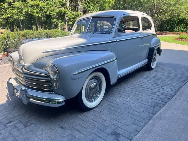1948 Ford Super Deluxe