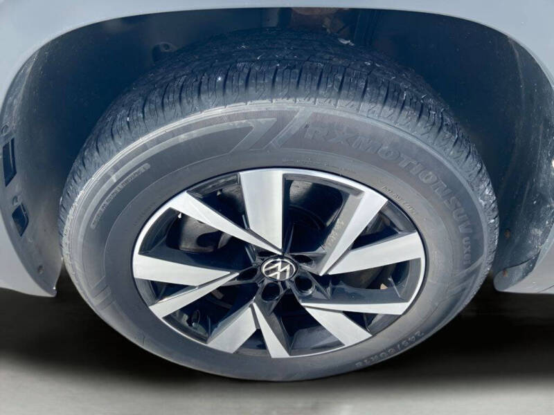 2022 Volkswagen Atlas Cross Sport SE 4Motion