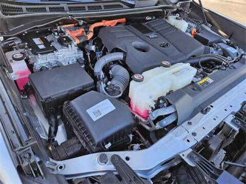 2024 Toyota Sequoia Platinum