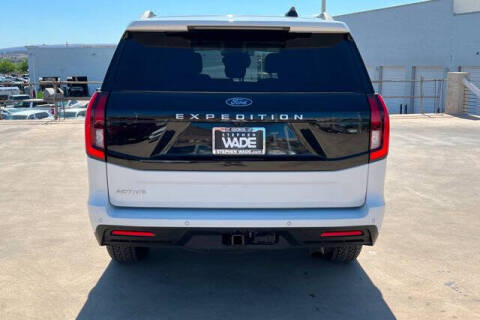 2025 Ford Expedition Active