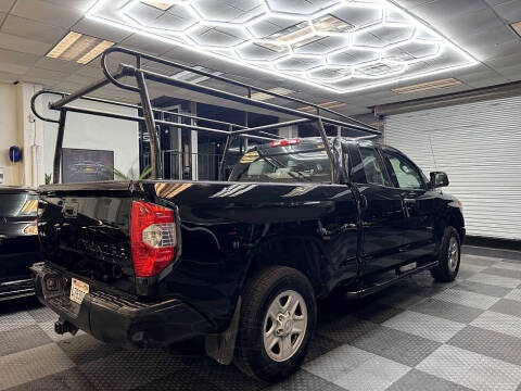 2015 Toyota Tundra SR5