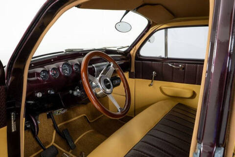 1940 Lincoln Zephyr