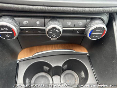 2017 Alfa Romeo Giulia Ti