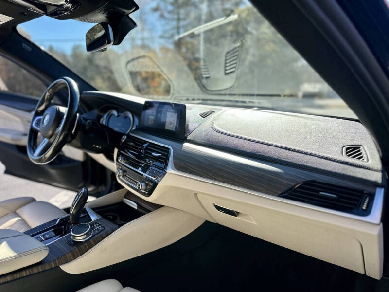 2019 BMW 5 Series M550i xDrive