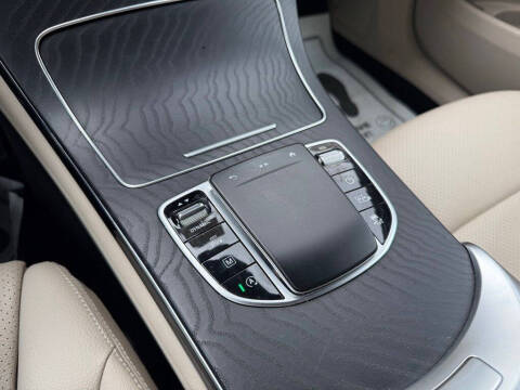 2021 Mercedes-Benz GLC GLC 300 4MATIC