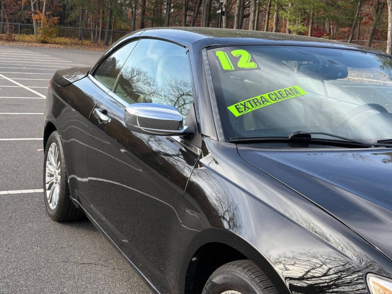2012 Chrysler 200 Limited