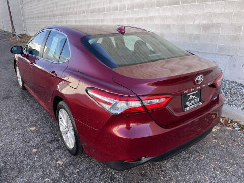 2020 Toyota Camry LE