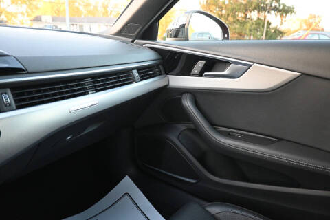 2022 Audi A4 quattro S line Prem Plus 45 TFSI