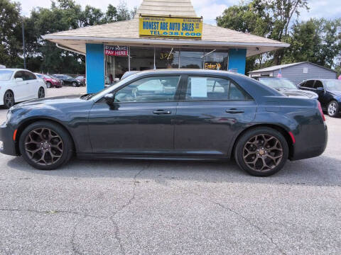 2017 Chrysler 300 S