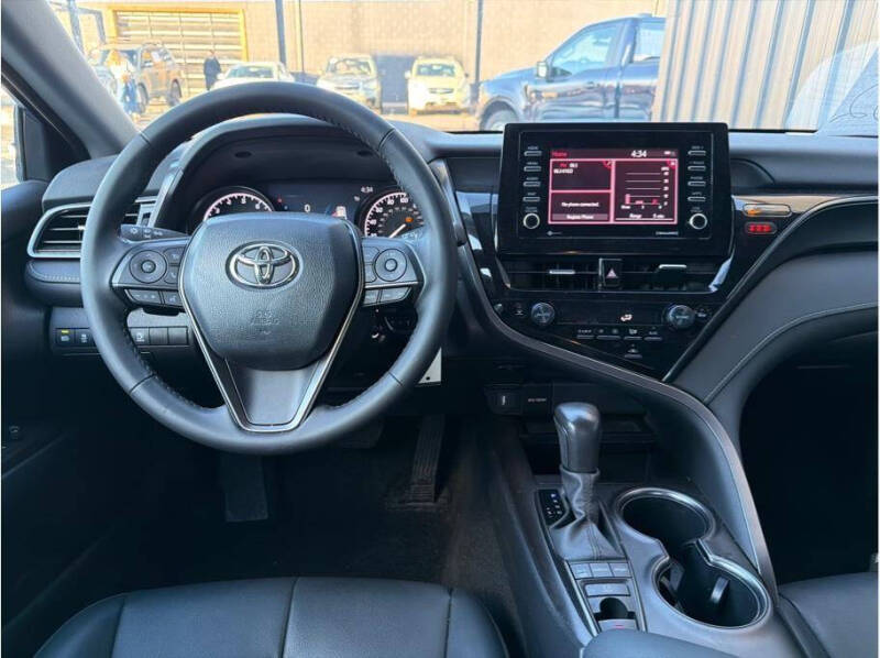 2024 Toyota Camry SE Nightshade